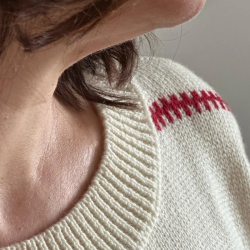 Originální oversized svetr – inspirovaný Pippi