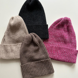 Lehká merino čepice s...