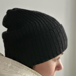 Lehká merino čepice s ohrnutým lemem